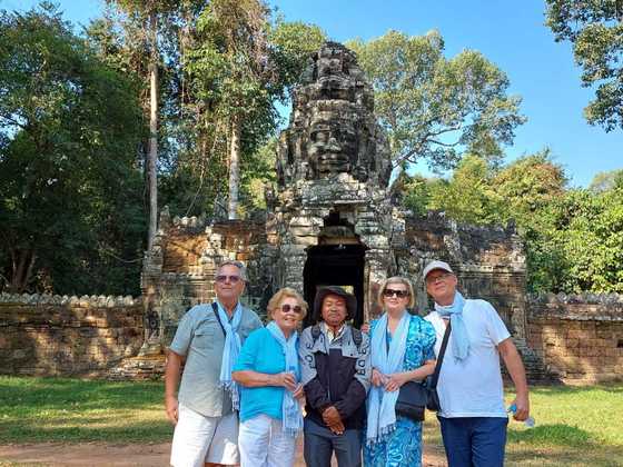 manželia P. a manželia T., Bratislava